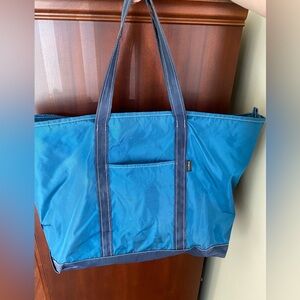L.L. Bean Vintage Lightweight Everyday Tote Zip Top Nautical Blue Large